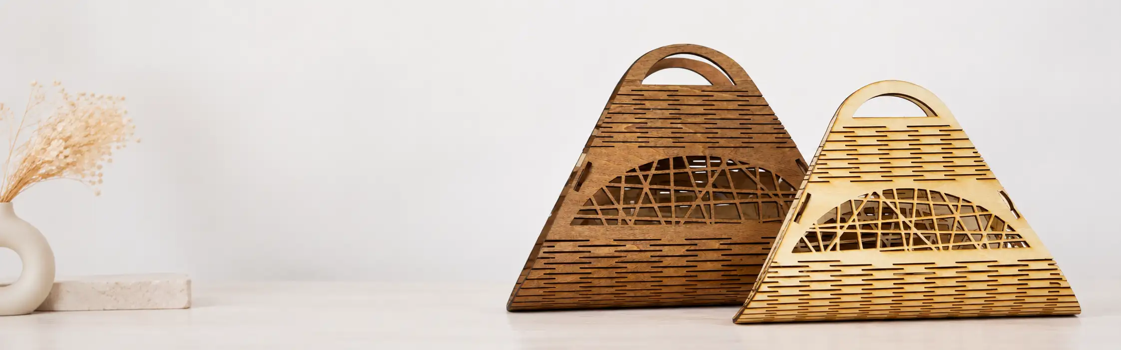 Bolso de mano de madera