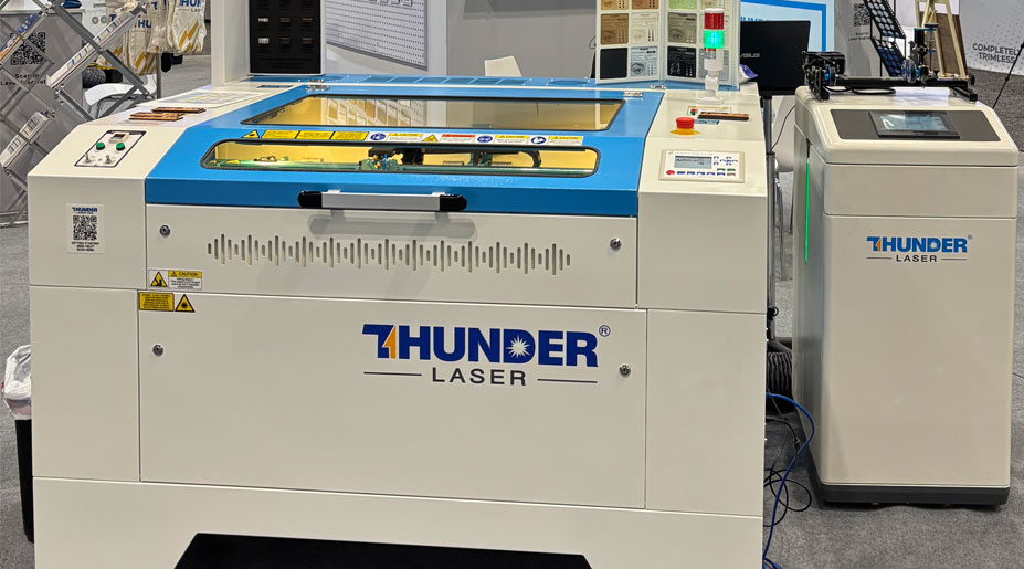 Trueno láser machines.jpg Trueno láser machines.jpg