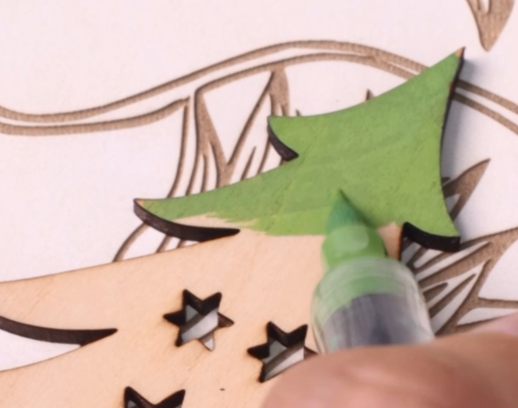 Pintura láser corte de madera ornamento piezas con color