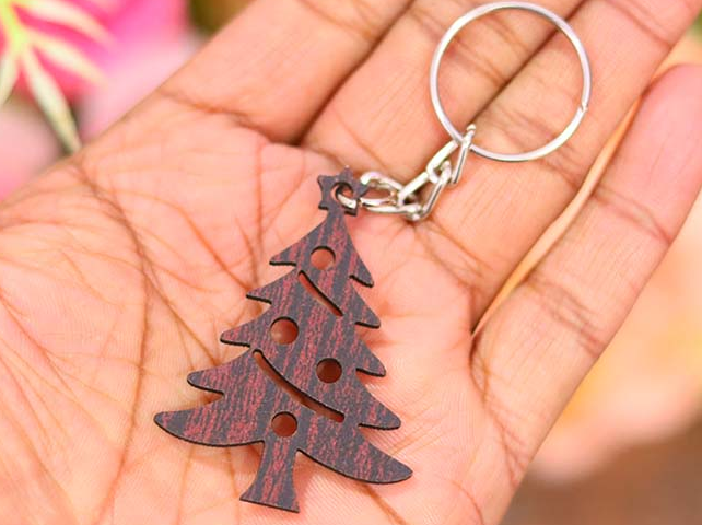 Llavero de Navidad cortado con láser