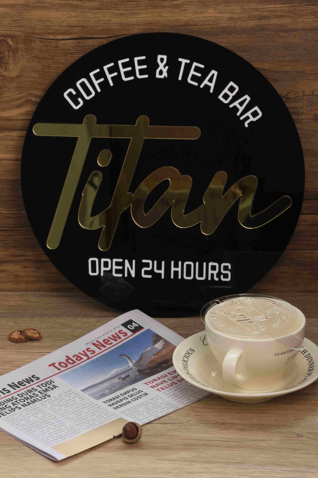 Un letrero de puerta de acrílico cortado con láser