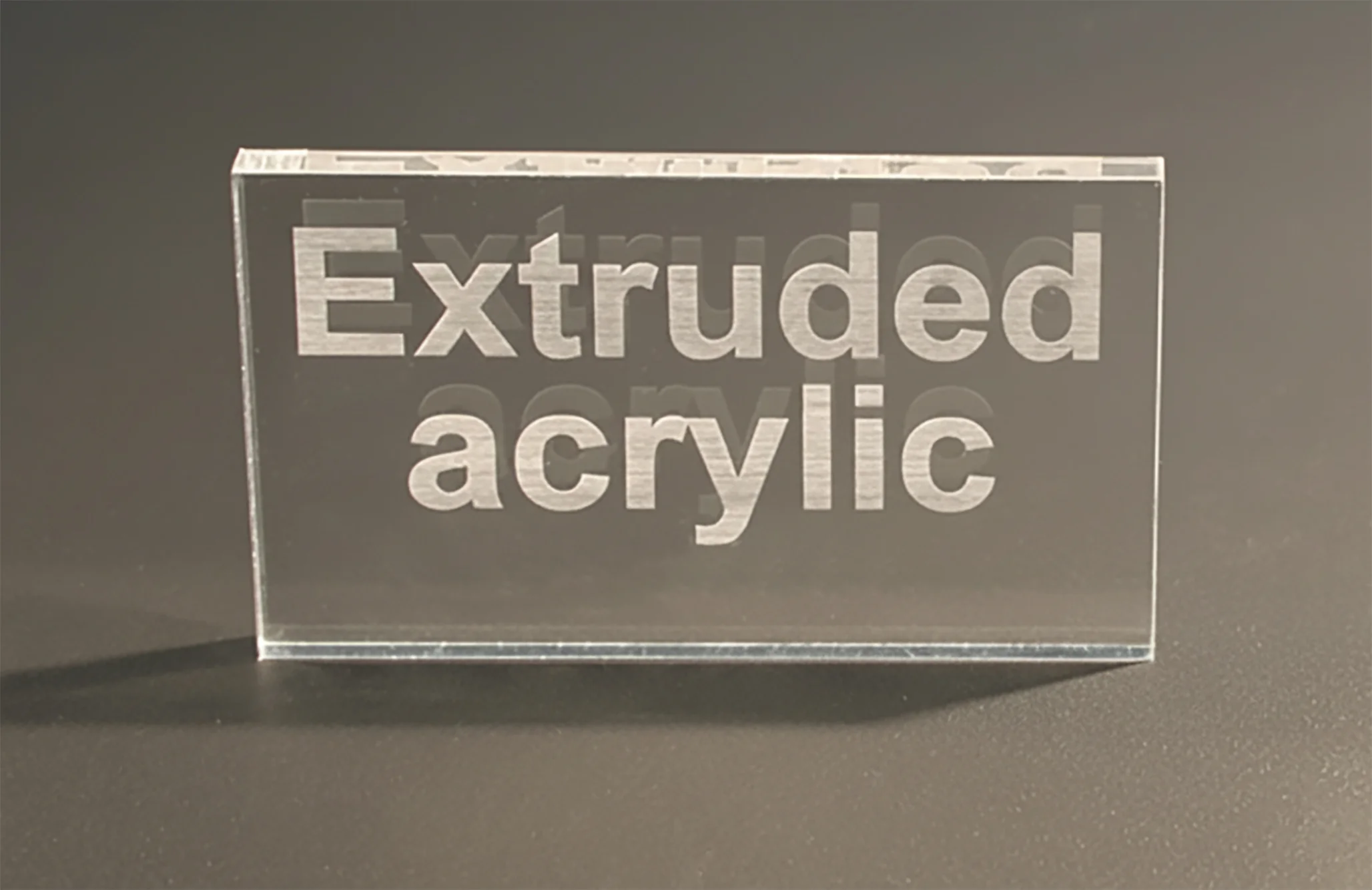 Acrílico extruido. webp