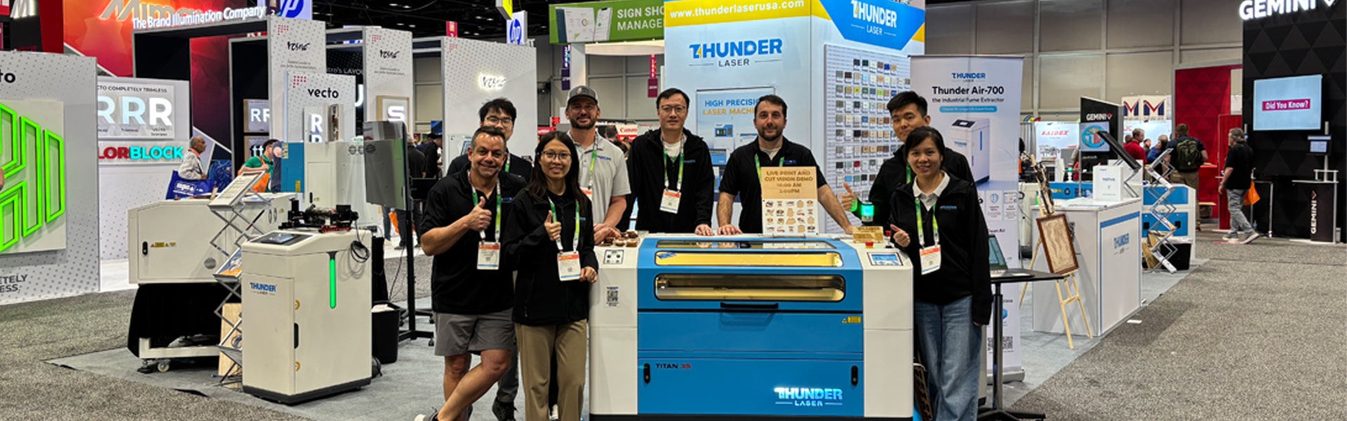 Thunder Laser Asistió a la ISA International Sign Expo 2026